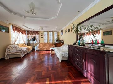 Casa rentera en venta en Las Pitas