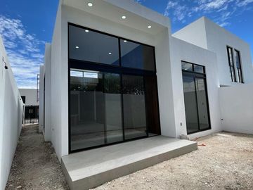 Casa Nueva en Venta de Una Planta en Valles del Molino. León, Guanajuato.