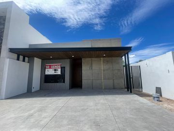 Casa Nueva en Venta de Una Planta en Valles del Molino. León, Guanajuato.