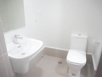 For sale pasay condominium city area