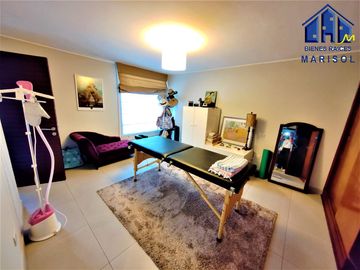 Bella Casa - Remodelada - Urb. El Rosedal - Miraflores - con Jardin/ ASCENSOR /  Dpto Independiente