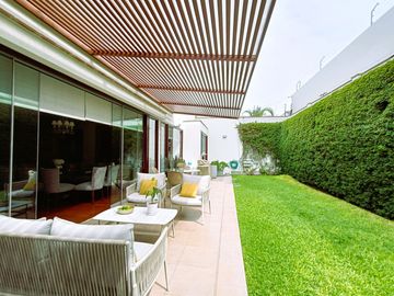 Bella Casa - Remodelada - Urb. El Rosedal - Miraflores - con Jardin/ ASCENSOR /  Dpto Independiente