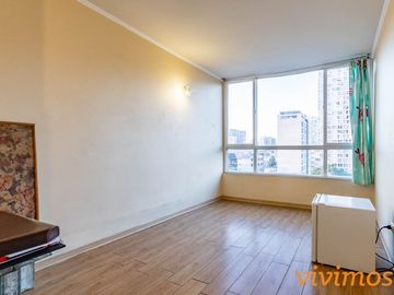 1 Dormitorio + 1 Baño en Santiago Centro, Metro Irarrázaval.