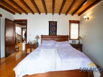 Casa rustica av 12 de octubre Cuenca, 4 habitaciones