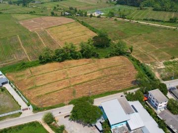 14-3-82 Rai of land for sale near San Kamphaeng