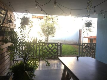 VENTA DE HERMOSA CASA EN FRACCIONAMIENTO VALLE DE ALBAR CERCA DEL BLVRD. G. BONFIL