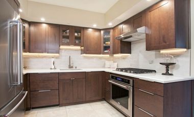 8K++ PER SEMI MONTHLY 2BR  BEST SELLER NO DP MAKATI RENT TO OWN CONDO NEAR GREENBELT,AIRPORT,BGC,MANDALUYONG,MOA,TAGUIG,THE PORT FAST MOVEIN RFO AND P