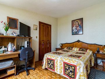 VENTA DE CASA EN VILLA COAPA CON ESPACIOS AMPLIOS Y EXCELENTE ILUMINACIÓN