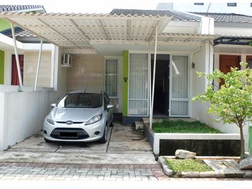 Rumah Dalam Perumahan Area Bojongsari Depok Dekat Pintu Tol Cinere
