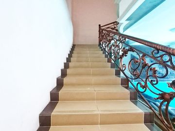 Rumah Disewakan di Cempaka Putih Tengah (Taman Solo)