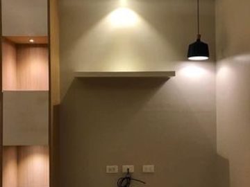1BR Condo Unit For For Sale in Pearl Drive, corner Gold Loop, Ortigas Center, Pasig City