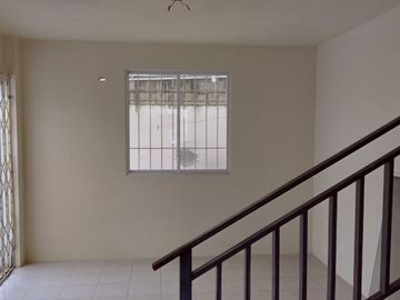 Vendo casa en Mucho Lote 2 - Paraíso del Rio