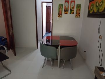 OPORTUNIDAD VENTA CASA CON 5 APARTAESTUDIOS PARA INVERSIONISTA - VERSALLES NORTE DE CALI