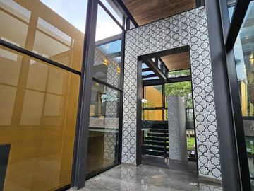 CASA EN VENTA EN HACIENDA VALLE ESCONDIDO, ATIZAPAN