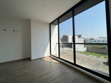 CASA EN VENTA EN LOMAS DE ANGELOPOLIS II
