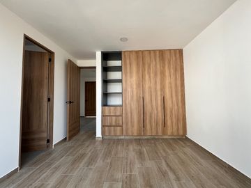 CASA EN VENTA EN LOMAS DE ANGELOPOLIS II