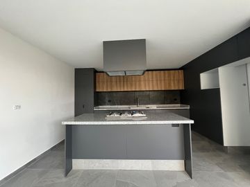 CASA EN VENTA EN LOMAS DE ANGELOPOLIS II