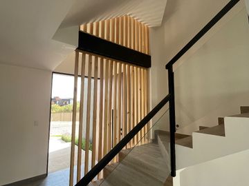 CASA EN VENTA EN LOMAS DE ANGELOPOLIS II