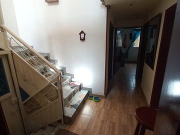 VENDO  CASA AMPLIA RENTABLE Y BONITA  EN BARRIO FATIMA BOGOTÀ, COLOMBIA, JUNTO A VENECIA