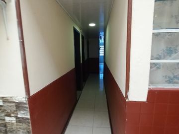 VENDO  CASA AMPLIA RENTABLE Y BONITA  EN BARRIO FATIMA BOGOTÀ, COLOMBIA, JUNTO A VENECIA