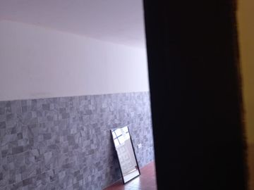 VENDO  CASA AMPLIA RENTABLE Y BONITA  EN BARRIO FATIMA BOGOTÀ, COLOMBIA, JUNTO A VENECIA