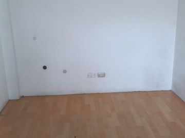 Alquilo Local Comercial Centro Comercial La Fontana S/ 600 Precio a tratar