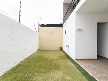 Venta de casa con amenidades en Hacienda Santa Fe Juriquilla