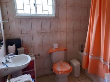 VENTA CASA IDEAL PARA COMERCIO