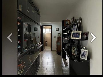 Tlalpan, excelente casa en C. H. a un minuto de Insurgentes