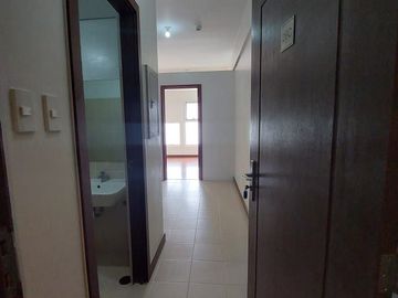 Rent to Own in Near maakti area city bel air pasong tamo