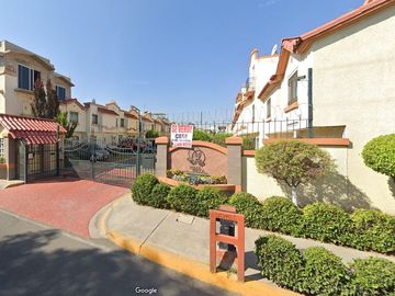 ¡Remate Bancario! Excelente Oportunidad, Bonita casa en condominio.