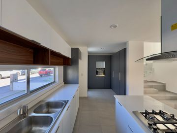 Casa Residencial en Gema, con excelemntes amenidades