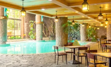 RUSH!!! CANYON WOOD RES RESORT near TAGAYTAY, LAUREL BATANGAS (GT)