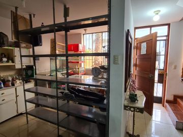 Se Vende Casa Frente A Parque En Urb Las Casuarinas Etapa 6