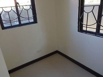HOUSE AND LOT FOR SALE IN PONTICELLI GARDENS DAANG HARI
