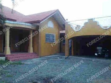 1000 sqm lot w/ House for sale in Sitio Bagong Sikat, Barangay Tabang, Plaridel Bulacan