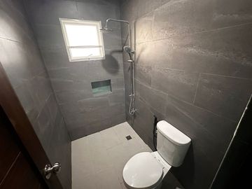 Newly-renovated 4-Bedroom House in Collegeville, Los Baños