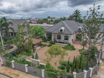3 Bedrooms Farmhouse Style With Furniture Fully, in Sansaran Village, Nong Khwai Subdistrict, Hang Dong District, Chiang Mai Province