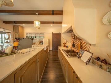 3 Bedrooms Farmhouse Style With Furniture Fully, in Sansaran Village, Nong Khwai Subdistrict, Hang Dong District, Chiang Mai Province