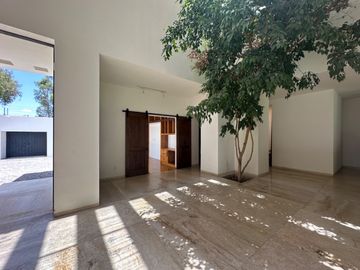 Casa en Jurica Av Los Laureles en Venta