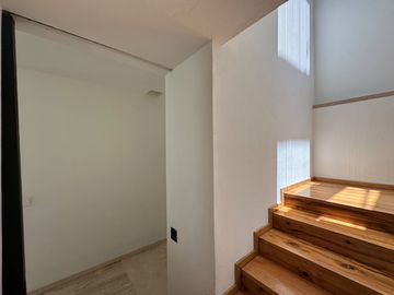 Casa en Jurica Av Los Laureles en Venta