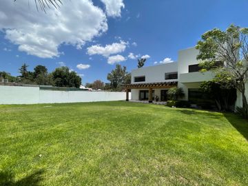 Casa en Jurica Av Los Laureles en Venta