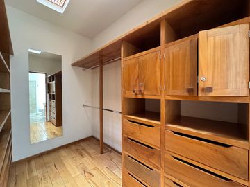 Casa en Jurica Av Los Laureles en Venta