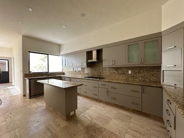 Casa en Jurica Av Los Laureles en Venta