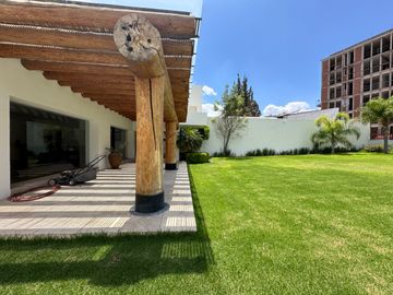 Casa en Jurica Av Los Laureles en Venta