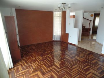¡¡Vendo Casa!! 2do, 3er piso y Aires - Bellavista Callao