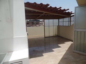 ¡¡Vendo Casa!! 2do, 3er piso y Aires - Bellavista Callao