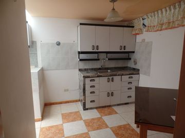 ¡¡Vendo Casa!! 2do, 3er piso y Aires - Bellavista Callao