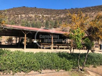 SE VENDE TERRENO LADERA DE CERRO LA BATALLA ,CALERA DE TANGO DE 5.500 M2 EN 1.000  UF