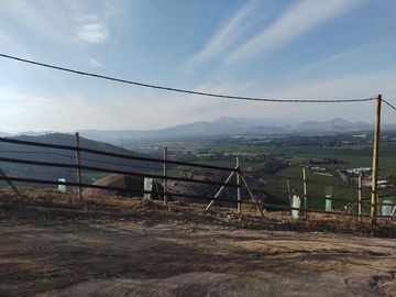 SE VENDE TERRENO LADERA DE CERRO LA BATALLA ,CALERA DE TANGO DE 5.500 M2 EN 1.000  UF